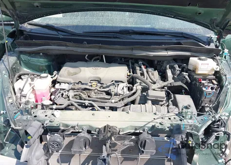 2021 Toyota Sienna Xle z USA, uszkodzony, nr VIN 5TDYRKEC3MS007938